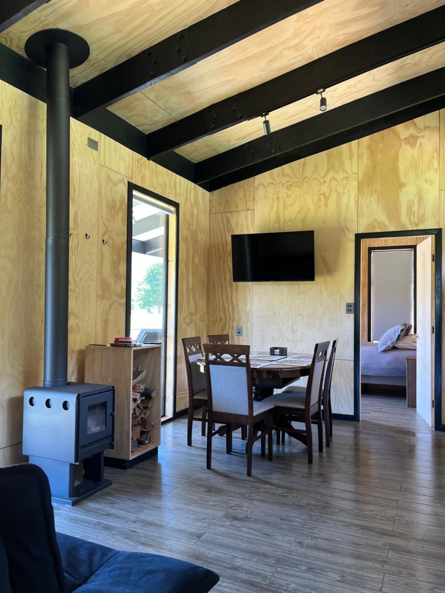 Aysen - Con Tinaja Chalet Puerto Dunn